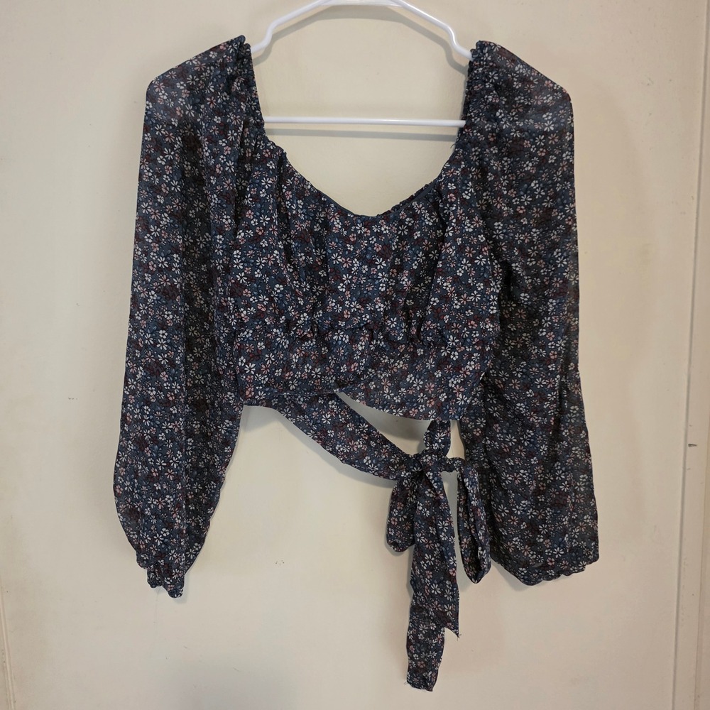 Womens Floral Milkmaid Crop Top Size Medium Blue Floral Long Sleeve Tie Boho